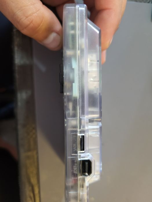 Gameboy Pocket estilo Famitsu