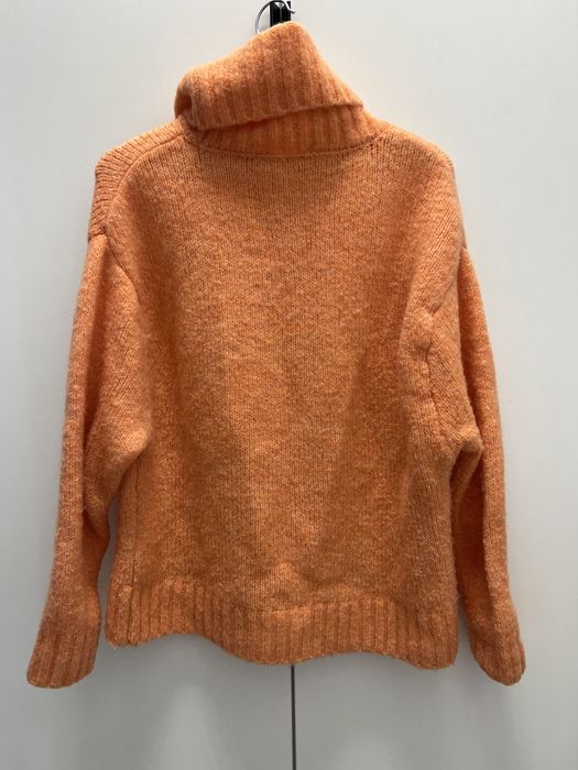 Golf z wełna Reserved