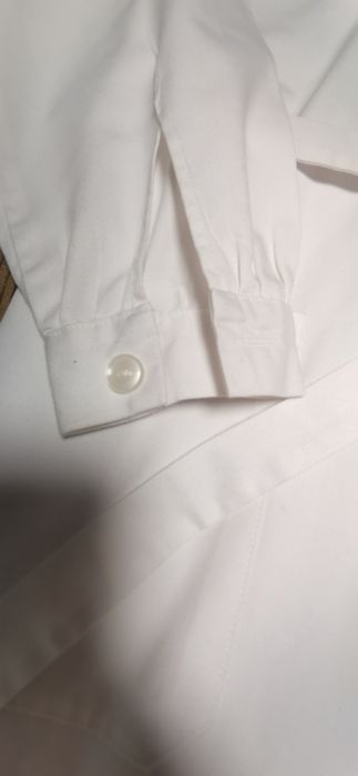 Bata de senhora branca