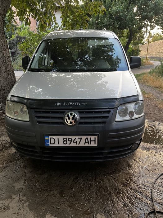 Продам Volkswagen Caddy 2008 года.