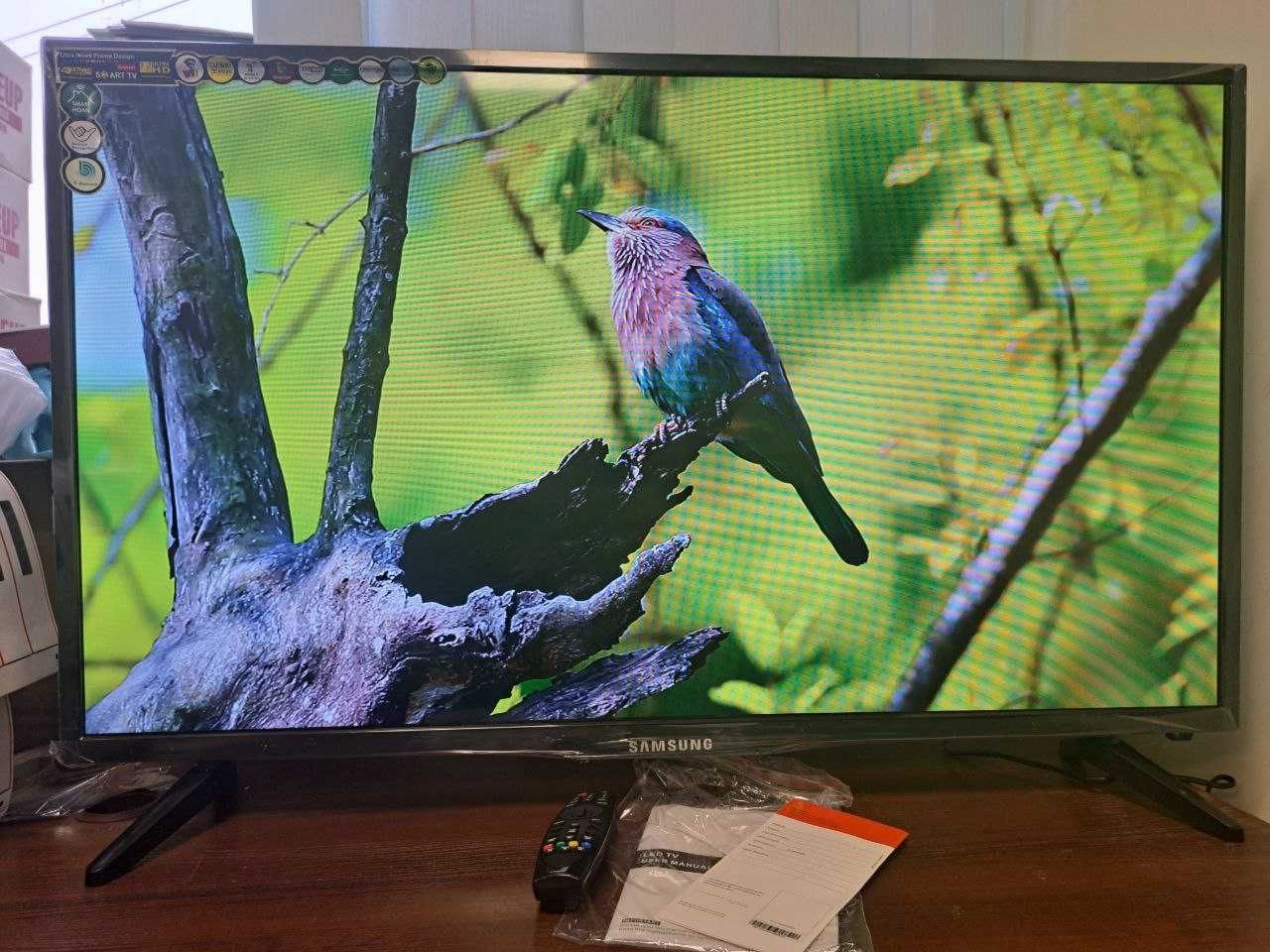Телевізор 24 дюйми Samsung SMART TV з T2 Wi-Fi Телевизор Самсунг Смарт ...