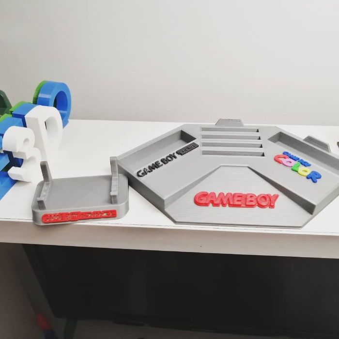 3D Retro Eletro - Suportes XL consolas Game Gear, Game boy e outros