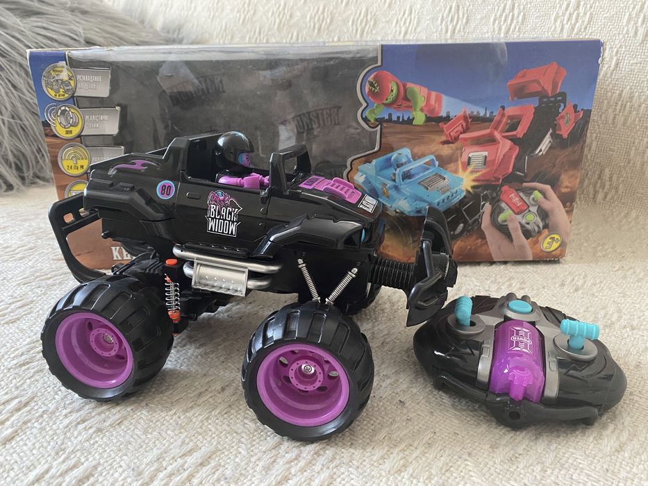 Автомобиль monster smash ups