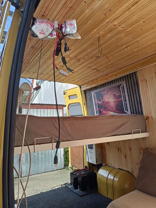 Sprzedam busa przerobionego na camper
