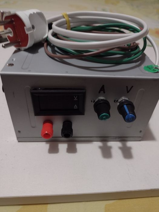 Зарядное устройство для аккумуляторов