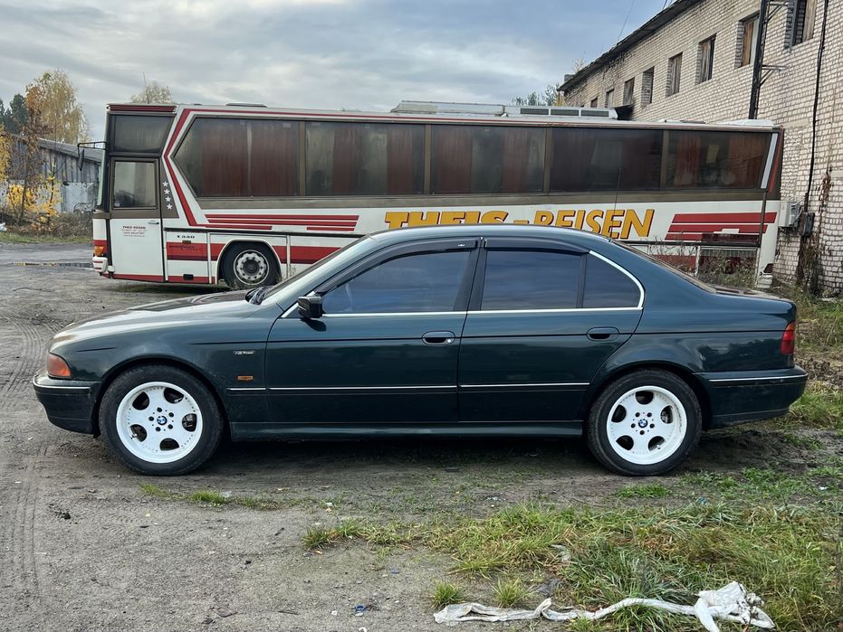 БМВ BMW E39 525tds