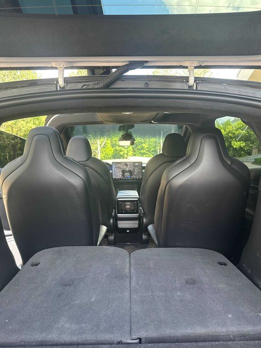 Tesla Model X Plaid