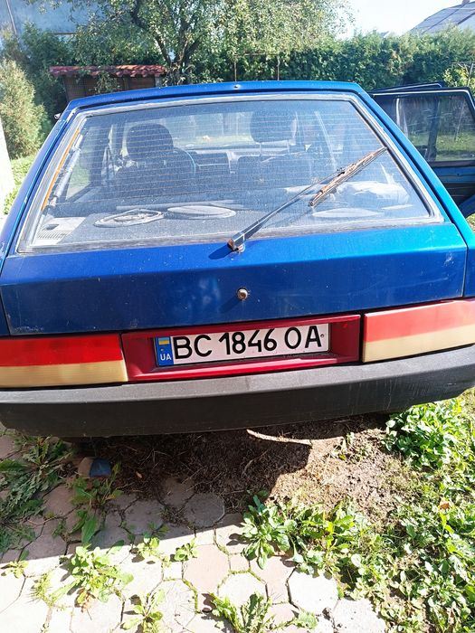 автомобіль ВАЗ 2109
