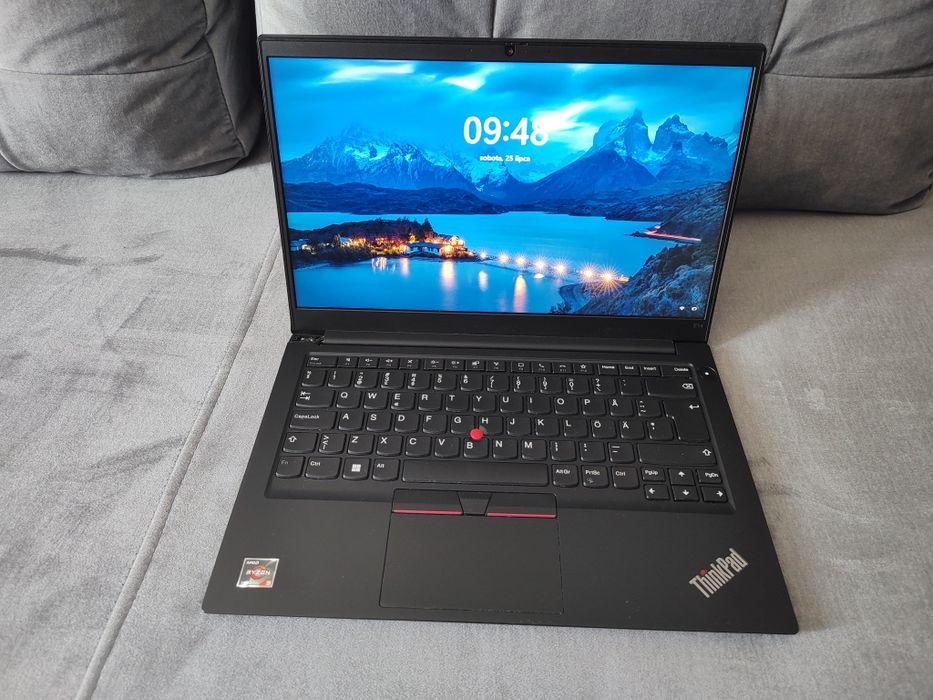 Laptop Lenovo ThinkPad E14 G3, Ryzen 5300U, SSD, 8 GB Ram, Windows