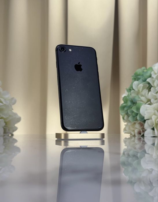 Оригінальний iPhone 7 Neverlock 32GB Black (Магазин Гарантія)