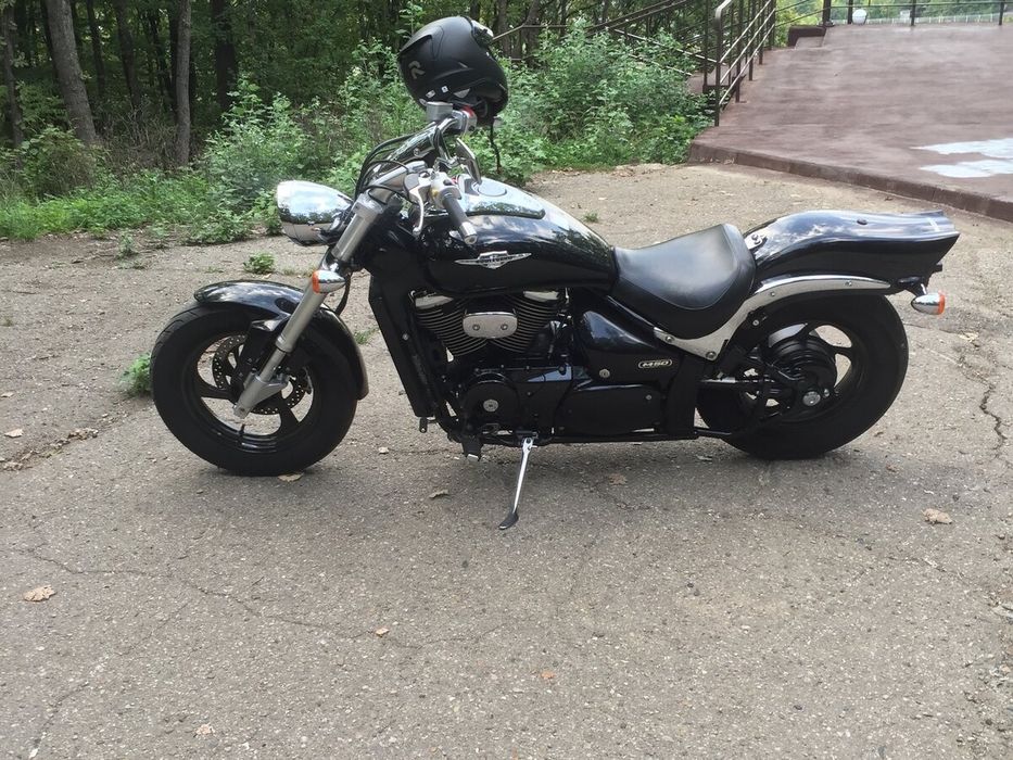 Suzuki Intruder m800