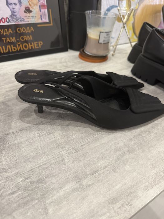 Новые туфли Zara