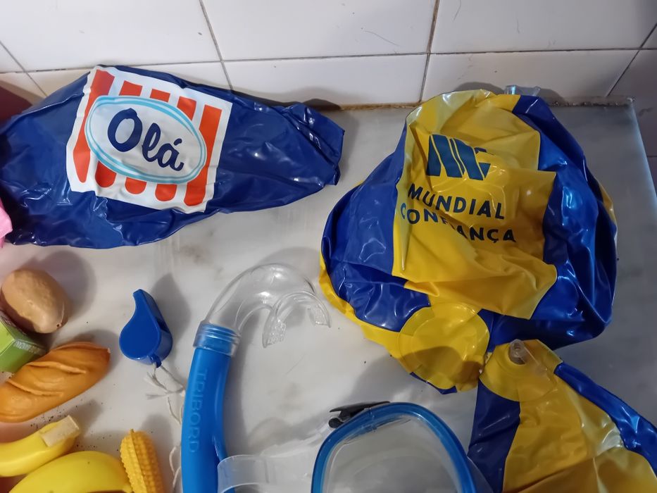 Conjunto de Brinquedos de Praia Anos 90