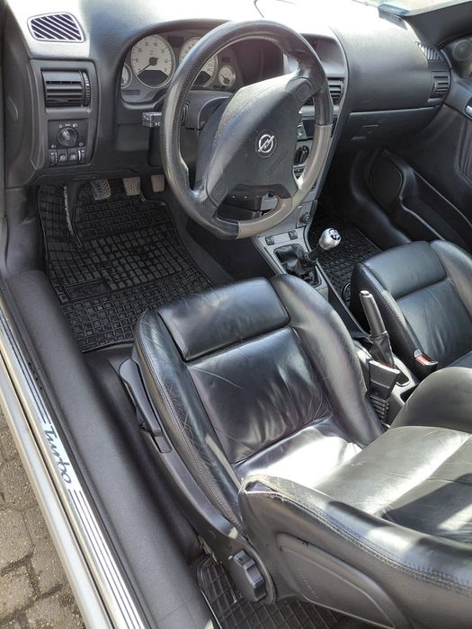 Opel Astra 2.0 Turbo 2004r Kabriolet