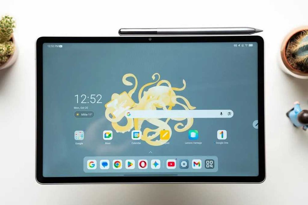 Планшет-ноутбук з сімкартою Lenovo Tablet Pad 11 Дюймів Black