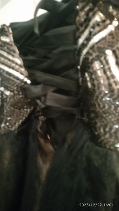 Вечернее платье, с вышивкой бисером