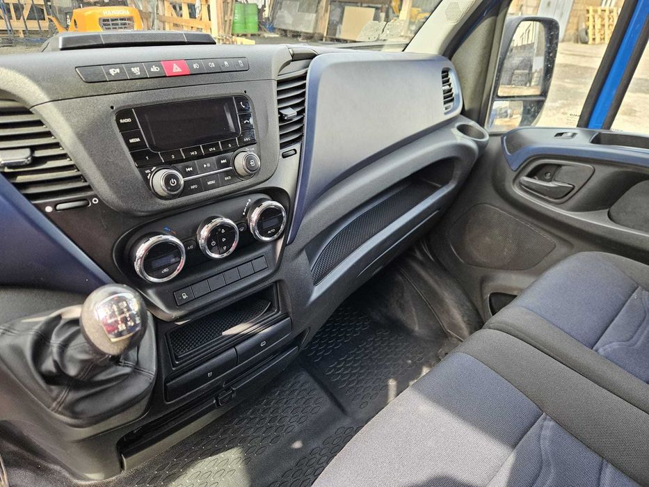 IVECO DAILY 180KM - model: 35S18V - r.p. 2018 - FURGON H=2100