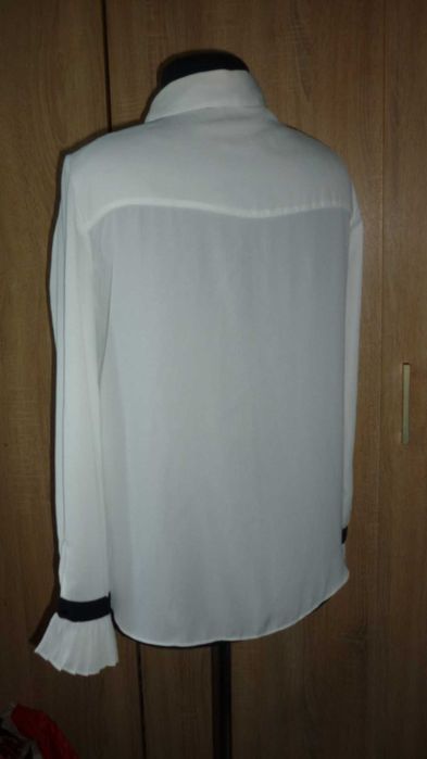 Zara -elegancka bluzka  ecru  r; XL