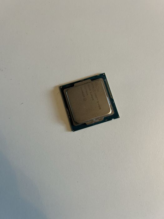 Intel Core i5-4570.
