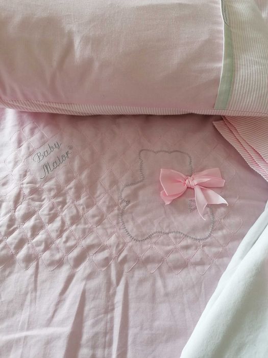 Conjunto roupa cama bebé