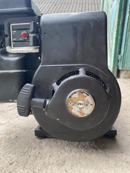 Генератор бензиновый