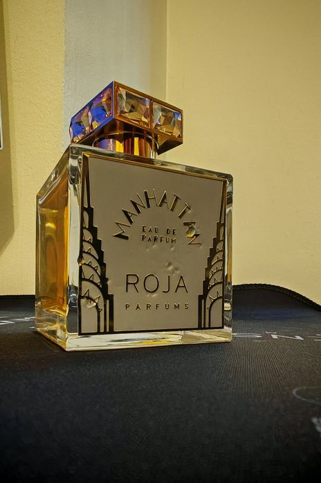 Roja Manhattan Eau De Parfum.