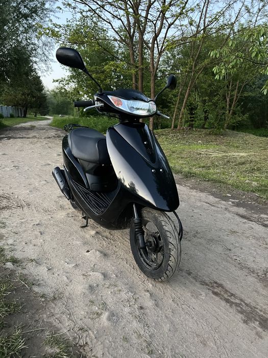 Скутери Honda Dio