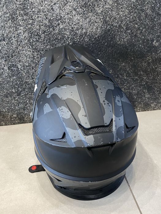 Kask rowerowy FullFace BLUEGRASS Intox
