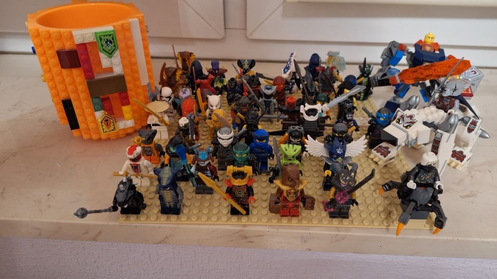 Figurki Lego mix