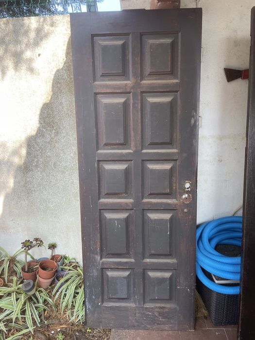 Porta de exterior madeira