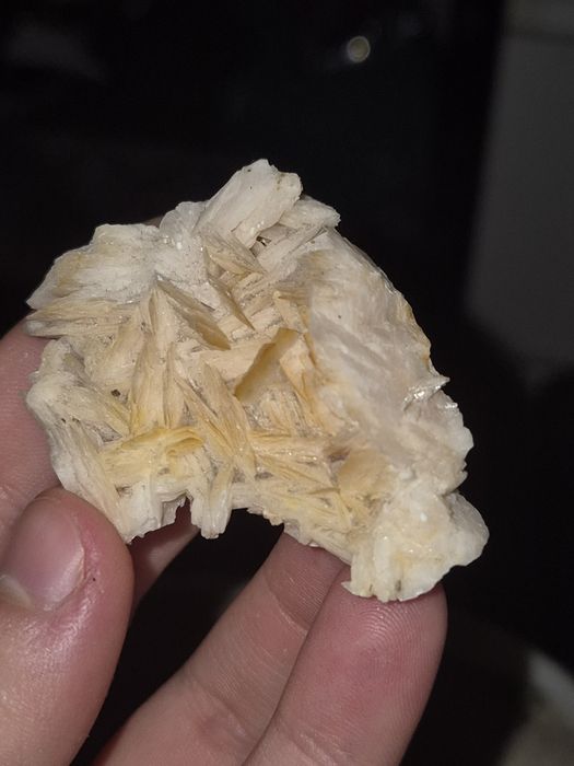 Brycyt - kamien natyralny