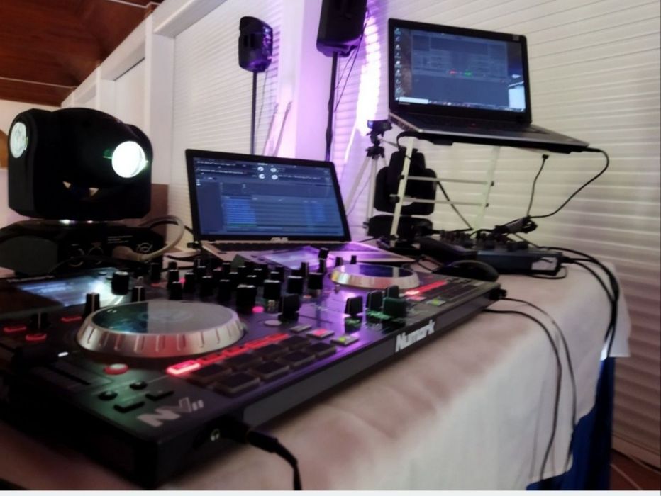 DJ / Som /Luzes / todo o tipo de eventos