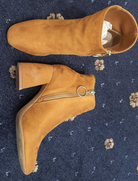 Botki Stradivarius r. 36