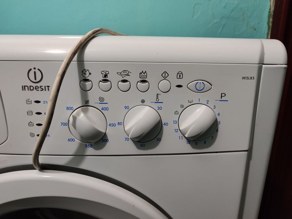 Пральна машина індезіт, на запчастини