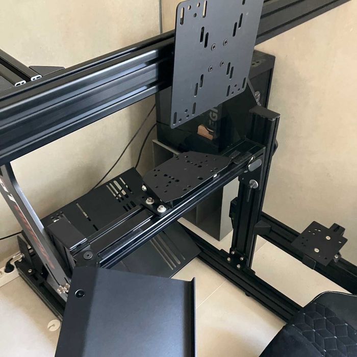 Simracing rig GTOMEGA Prime Lite