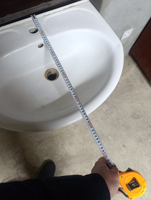 Тумба з умивальником 60 см.