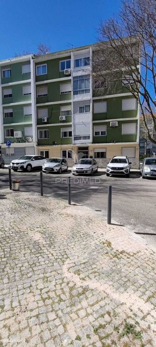 T2 Qunita Do Charquinho Benfica