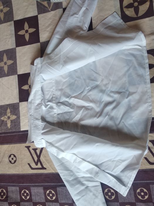 Белая рубашка на 3-4 года