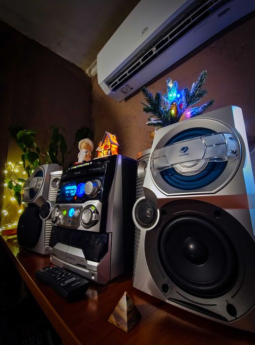 Музичний центр Fhilips woox c700(ідеальний стан)