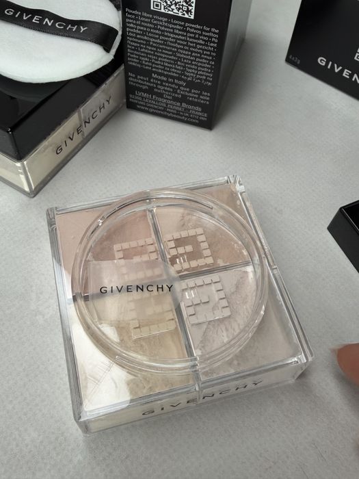 Пудра для обличчя Givenchy розстпчаста 02 Satin Blanc