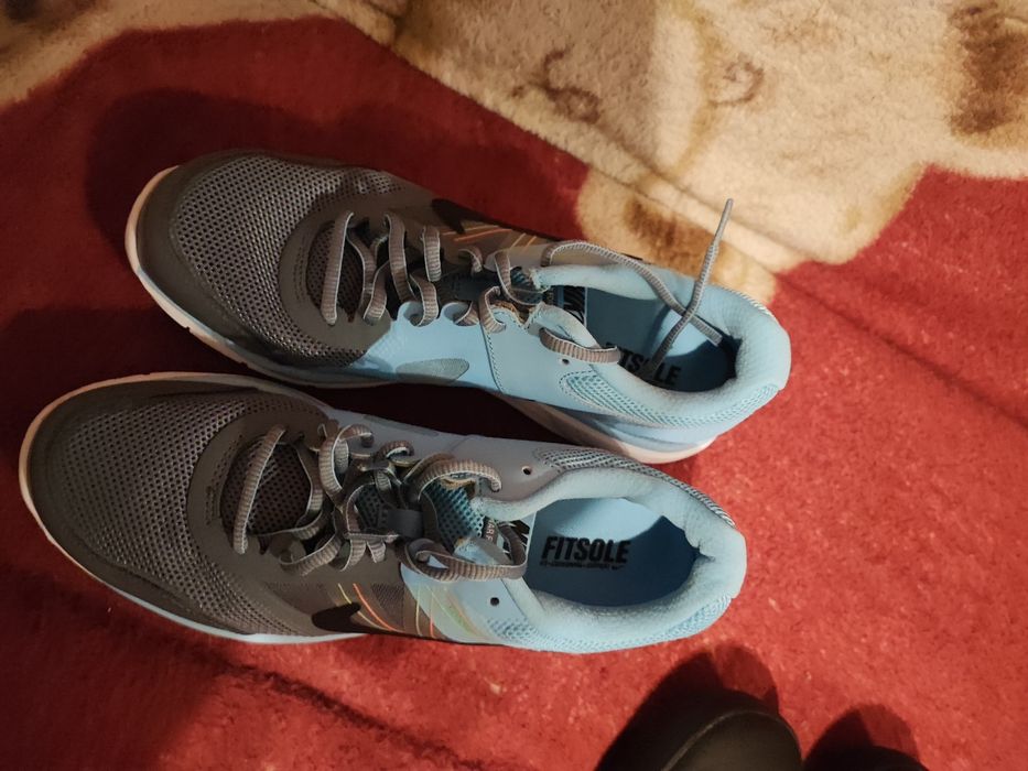 Buty męskie r.42.Nike.Nowe.