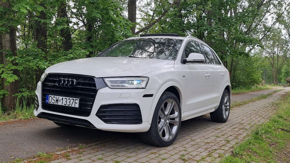 Audi Q3 ​Audi Q3 quattro 2.0 I Premium plus | S-line | Panorama | Full LED |