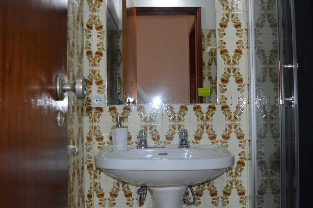 Arrendamento - Quartos de Casal