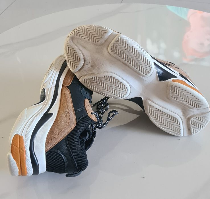 Кросівки (під Balenciaga), 39-40 р.