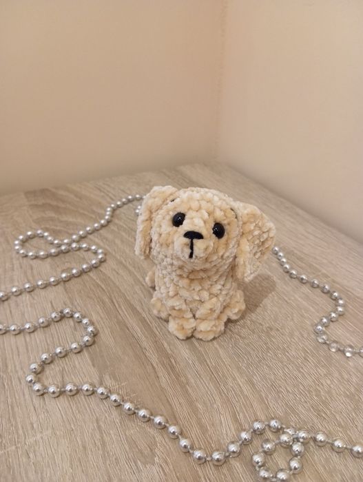Pies Labrador szydełkowy amigurumi handmade