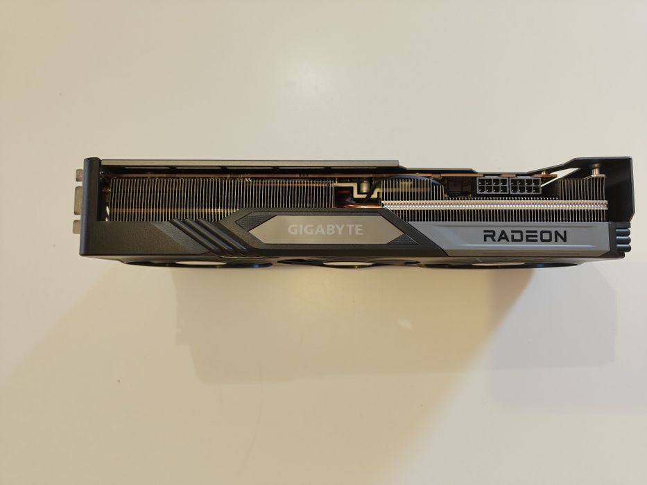 Radeon rx7800xt 16Gb