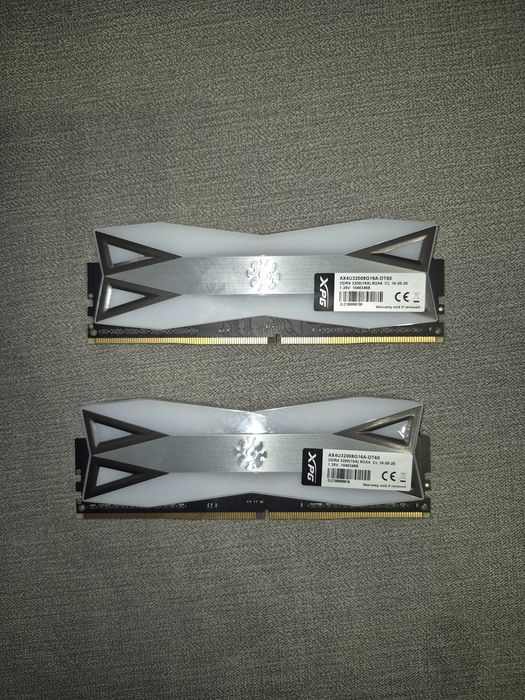 Pamięć RAM 16 GB (2x8)3200MHZ DDR4 RGB Adata XPG SPECTRIX