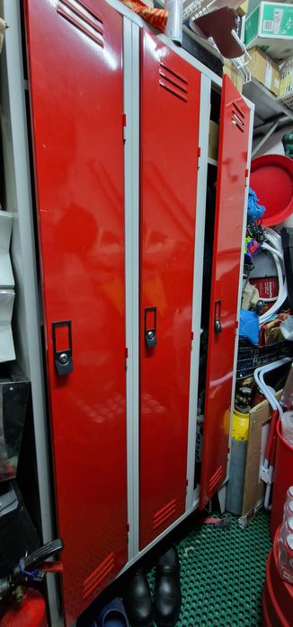 Cacifo 3 portas em bom estado