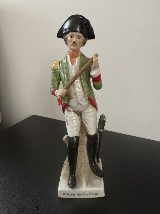Figurka oficera kawalerii