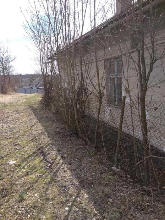 Продаж будинку з ВЕЛИКОЮ ділянкою за доступною ціною